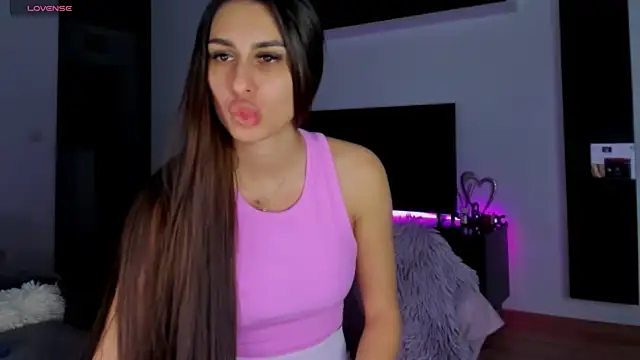 K chic online show from January 10, 2025, 5:02 pm