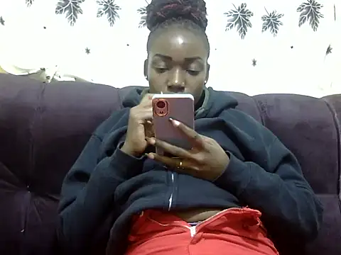 Sexy racy rebel  online show from January 31, 2025, 11:45 pm