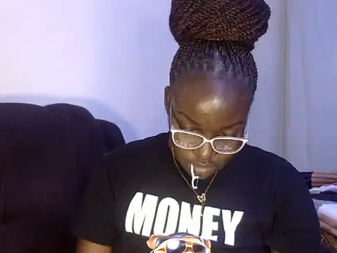 Sexy racy rebel  online show from February 7, 2026, 7:06 pm