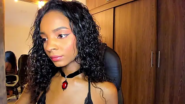 alikahouston4 online show from October 15, 2025, 2:44 am