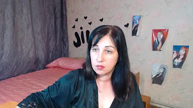 JillStevens online show from September 12, 2025, 6:57 am