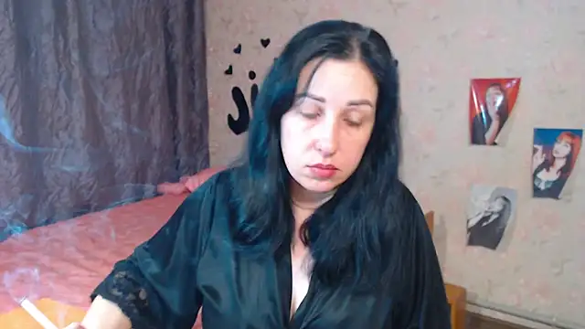 JillStevens online show from November 14, 2025, 6:23 am