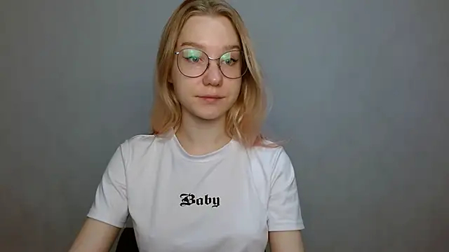 cindi hot online show from January 13, 2025, 10:14 am