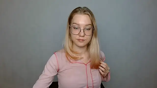 cindi hot online show from January 29, 2025, 12:13 pm