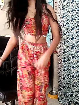 Parinaaz18 online show from September 30, 2025, 2:27 am