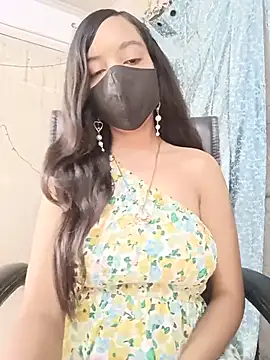Snapshot of Parinaaz18 chatting on July 17, 2026, 1:23 am Parinaaz18 online show from July 17, 2026, 1:23 am