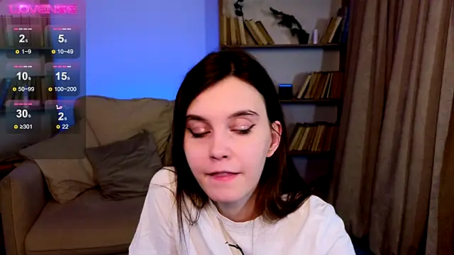 SusieMorris online show from February 21, 2025, 8:07 am