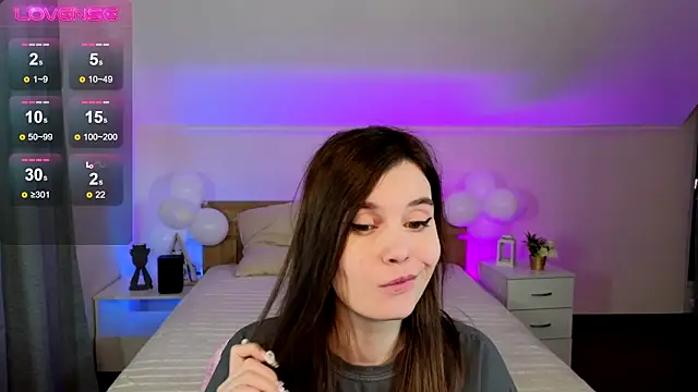 SusieMorris online show from February 25, 2025, 8:14 am