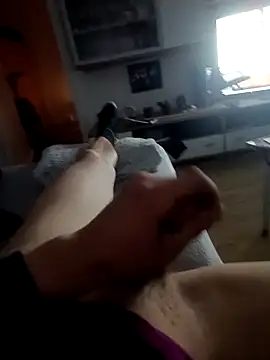 KidoXVII online show from October 1, 2025, 4:07 am