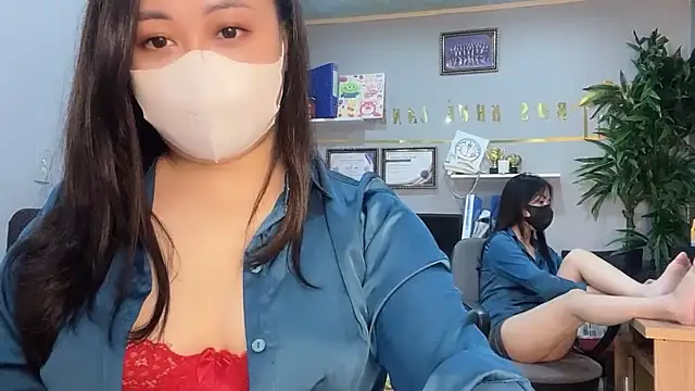 Snapshot of Bamboo_Swetie chatting on December 2, 2024, 7:58 am Bamboo Swetie online show from December 2, 2024, 7:58 am