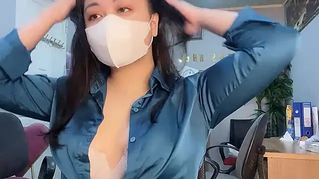 Snapshot of Bamboo_Swetie chatting on December 7, 2024, 11:51 am Bamboo Swetie online show from December 7, 2024, 11:51 am