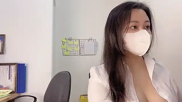 Snapshot of Bamboo_Swetie chatting on March 12, 2025, 3:07 pm Bamboo Swetie online show from March 12, 2025, 3:07 pm