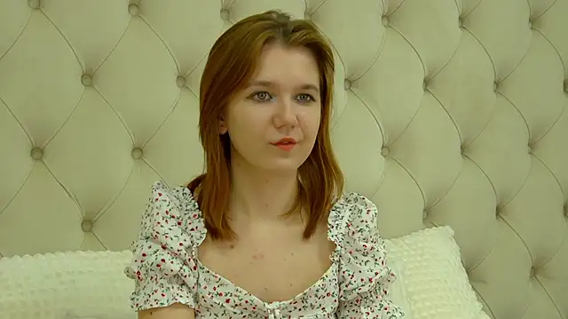 Snapshot of LessySmith chatting on February 2, 2025, 7:14 pm LessySmith online show from February 2, 2025, 7:14 pm