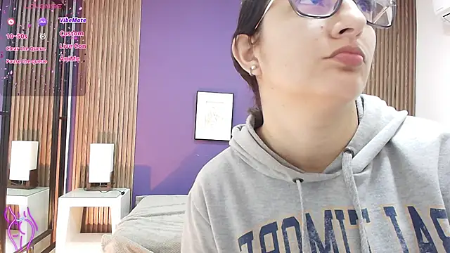 alina martinelli online show from February 1, 2025, 11:43 am