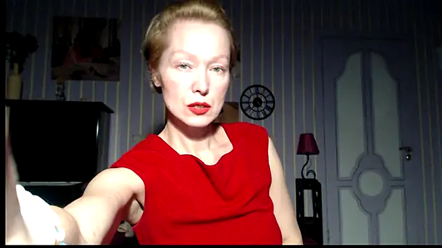 Marquise555 online show from September 26, 2025, 4:22 pm