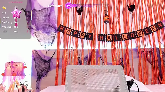 kareena basu online show from October 21, 2025, 6:52 pm