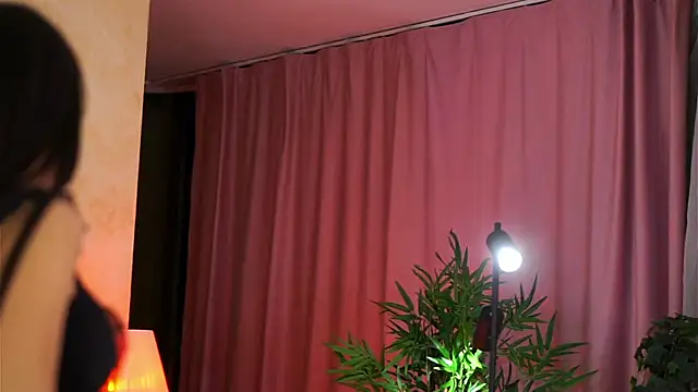 Evelyn Evyyy online show from January 11, 2025, 7:27 pm