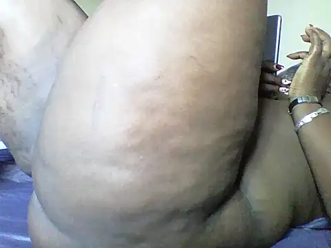 Gorgeous ass20 online show from November 29, 2025, 7:55 am