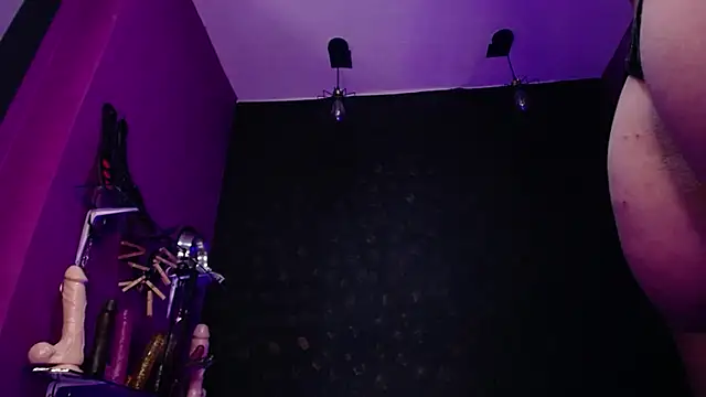 Alexa Slave online show from December 24, 2024, 9:11 pm