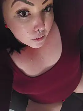 -BonnieBlack- online show from December 14, 2025, 7:18 pm