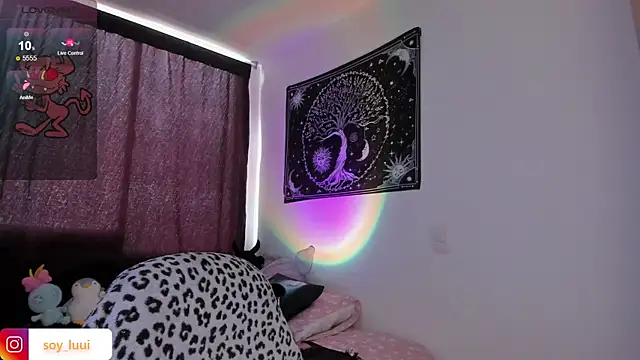 soy lui  online show from September 15, 2025, 8:31 pm