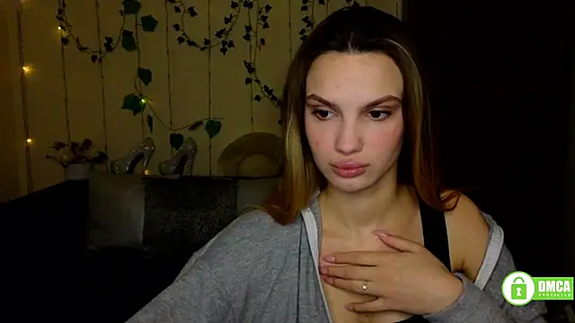 Aminakisuliawolf online show from March 7, 2026, 7:05 am