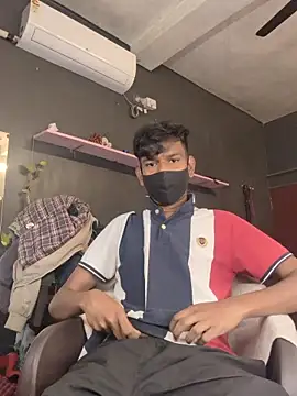 richardjames95 online show from February 11, 2026, 4:01 pm