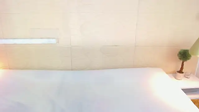 Shamiraa moore online show from December 14, 2024, 7:36 pm