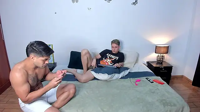 Luciano and Marlon online show from February 26, 2025, 1:52 pm