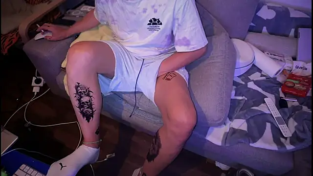 swissMen DE online show from December 5, 2024, 4:53 am