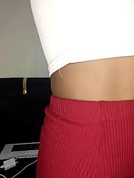 cute-alexis online show from February 10, 2025, 6:13 pm