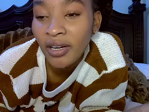 Snapshot of cute-alexis chatting on June 17, 2026, 8:43 pm cute-alexis online show from June 17, 2026, 8:43 pm