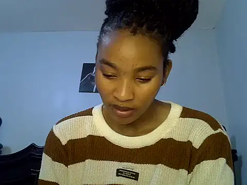 Snapshot of cute-alexis chatting on June 20, 2026, 8:17 am cute-alexis online show from June 20, 2026, 8:17 am