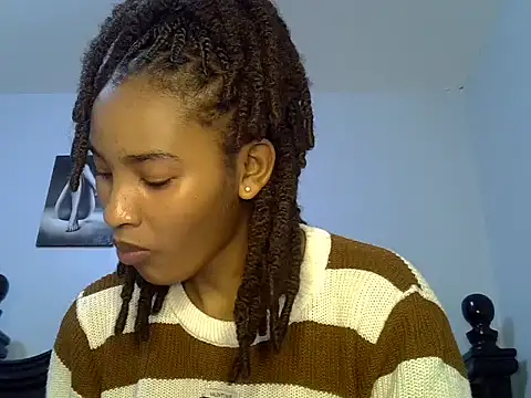 Snapshot of cute-alexis chatting on July 3, 2026, 9:48 am cute-alexis online show from July 3, 2026, 9:48 am