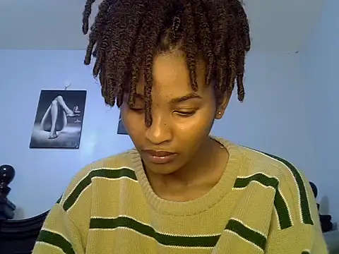 Snapshot of cute-alexis chatting on July 10, 2026, 5:45 am cute-alexis online show from July 10, 2026, 5:45 am