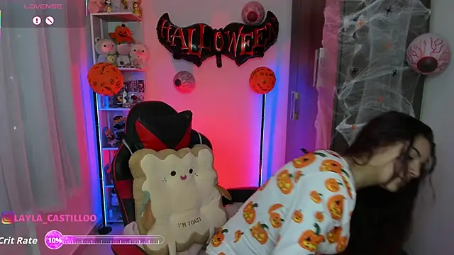 Snapshot of Layla_castilloo chatting on October 13, 2025, 11:43 am Layla castilloo online show from October 13, 2025, 11:43 am