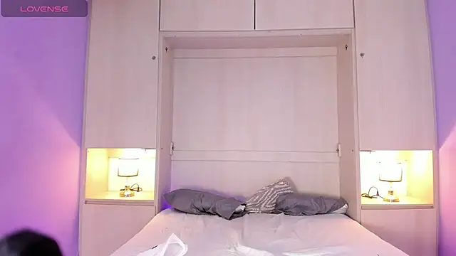 KendallRosse1 online show from February 25, 2025, 3:05 pm