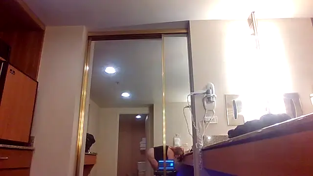 Snapshot of urgoodtime chatting on December 3, 2025, 12:29 am urgoodtime online show from December 3, 2025, 12:29 am