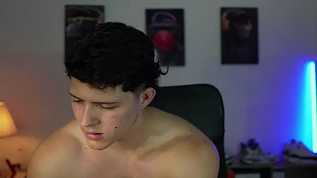 Hazzan Velez online show from September 12, 2025, 12:33 am