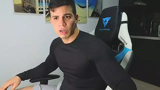 Ethanstill1 online show from January 31, 2025, 3:20 am