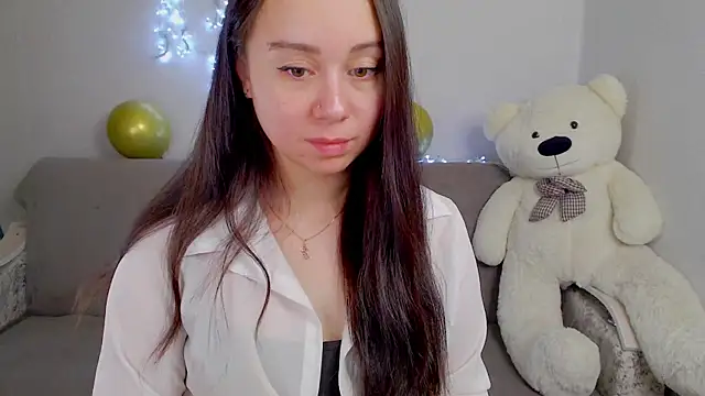 AlinaWett online show from September 12, 2025, 1:49 am