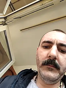 Snapshot of Maryo0001 chatting on November 21, 2025, 11:31 am Maryo0001 online show from November 21, 2025, 11:31 am