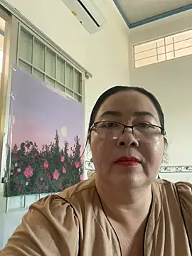 NDith online show from February 18, 2025, 5:09 am