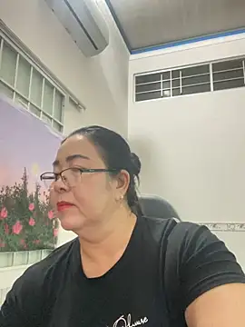 NDith online show from February 21, 2025, 12:39 pm