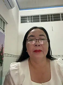 NDith online show from February 26, 2025, 9:58 pm