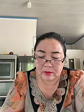 NDith online show from March 5, 2025, 1:42 am