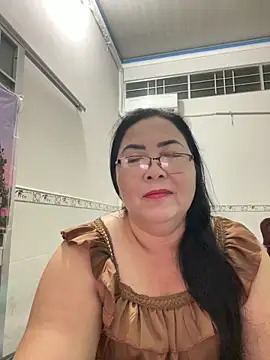 NDith online show from October 12, 2025, 12:48 pm