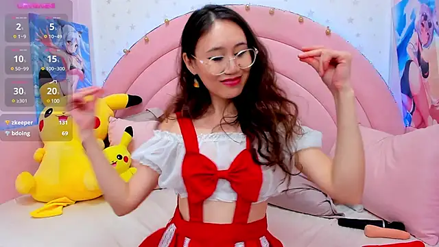 Nao  Chan  online show from February 8, 2025, 7:15 am