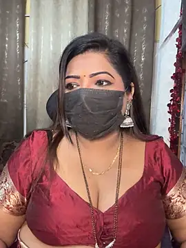 Oh-Monika online show from November 3, 2025, 5:03 pm