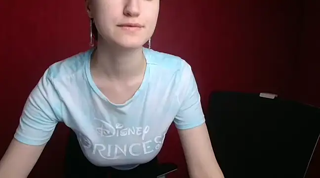 Gabriellagirl online show from December 15, 2024, 9:53 pm